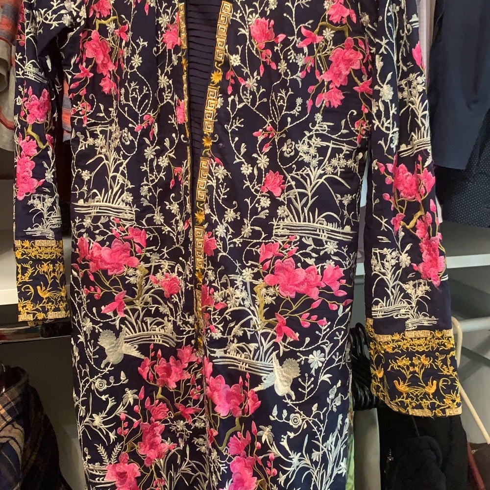Farah talib aziz lawn